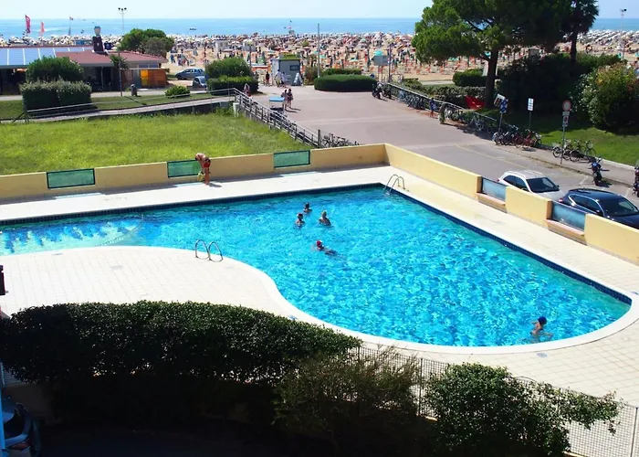 Apartamento Modern Flat With Shared Pool And Sea Side View Bibione