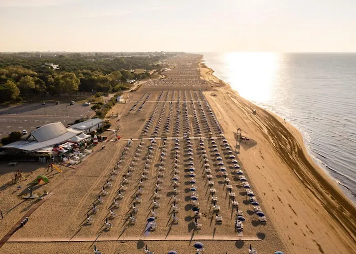 Apartamento Modern Flat With Shared Pool And Sea Side View Bibione