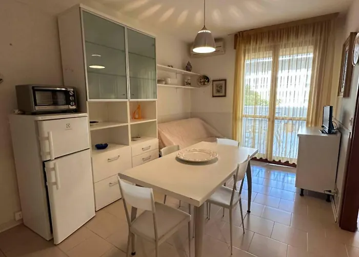 דירה Modern Flat With Shared Pool And Sea Side View ביביונה