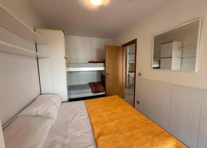 Apartamento Modern Flat With Shared Pool And Sea Side View Bibione